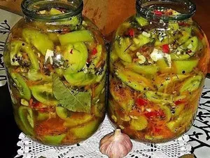 Tomate cu mere rețete de iarnă bucăți conservate (piece) Tomate cu mere pentru eboșe rețete de iarnă conserve