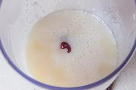 tort dulce pe proteine ​​de zahăr pudră, gelatină - cum de a găti dulce pentru Pasti