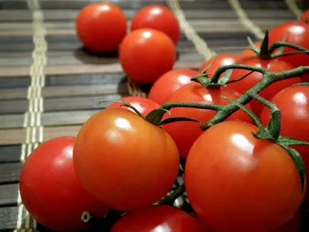 roșii cherry în creștere ca semințe de plante, de îngrijire, foto, video