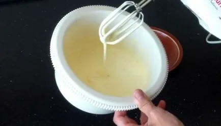 Pas cu pas reteta pentru o plăcintă cu mere delicios cu plăcintă cu mere