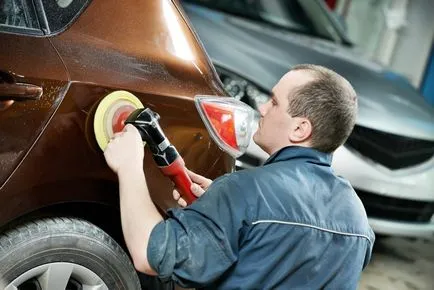 Lucrările la reparații auto organism cu mâinile (corp) Lucrările la reparații auto organism cu mâinile