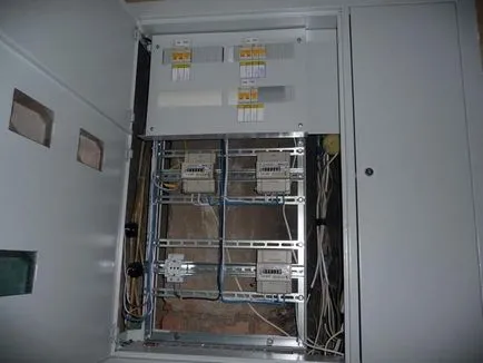 Cablarea în apartamentul panoului cu mâinile - cum se face