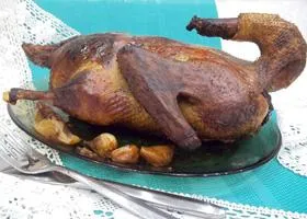 Rețetă de pui umplut cu mere