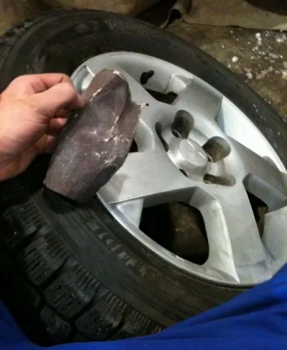 Reparare de jante din aliaj cu mâinile lor ( „turnare“ condiții de garaj) Reparare de jante din aliaj cu mâinile lor