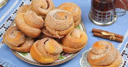 chifle Rețetă în cuptor - delicioase și simplu, de bogat și sărac, chifle dulci și secară (cuptor) chifle Rețetă în cuptor - delicioase și simplu, de bogat și sărac, chifle dulci și secară în