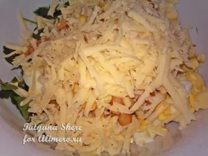 Tomate cu ouă și brânză afumată (salată) Salata de rosii cu ouă și brânză afumată