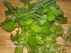 Tomate cu ouă și brânză afumată (salată) Salata de rosii cu ouă și brânză afumată