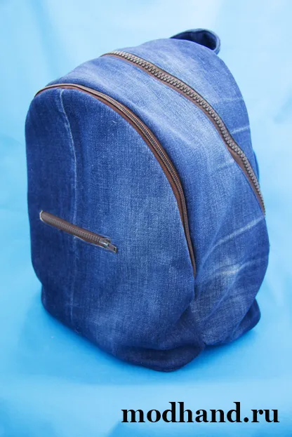 Rucsac de blugi vechi, realizate manual la modă