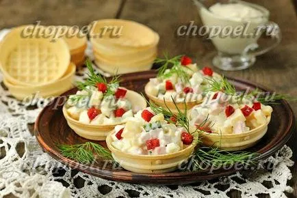 Salata cu șuncă, brânză și castravete - o reteta delicioasa cu fotografie (reteta) Salata cu șuncă, brânză și castravete - o reteta delicioasa cu o fotografie