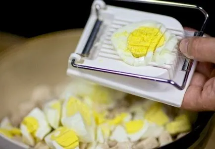 Salata coreeană cu morcovi si reteta de pui cu pas