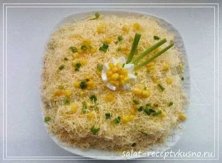 Salata cu straturi de ananas, brânză și pui unele retete bune - retete delicioase salata (branza) Salata cu ananas, brânză și pui straturi unele retete bune - retete delicioase salata