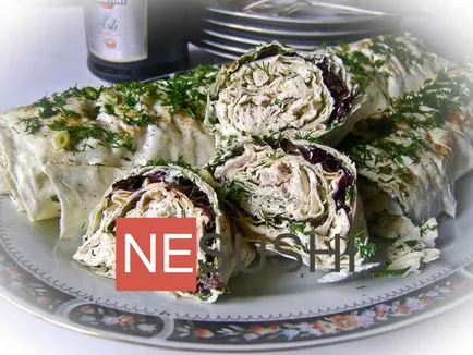 Roll-Lavaș cu carne de pui și brânză (rola elvețiană) Roll din Lavaș cu carne de pui și brânză