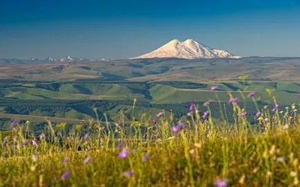 Cel mai înalt munte din Caucaz, regiunea TV - Nord Caucazian TV (Mountain) Cel mai înalt munte din Caucaz, regiunea TV - Nord Caucazian TV