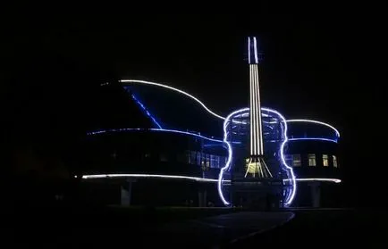 Casa cea mai neobișnuită din lume, fapte interesante