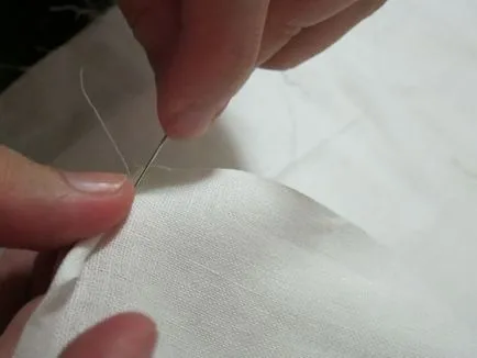 Șifon - este pentru materialul care poate fi cusute din sifon cum se fac florile de sifon cu mâinile lor