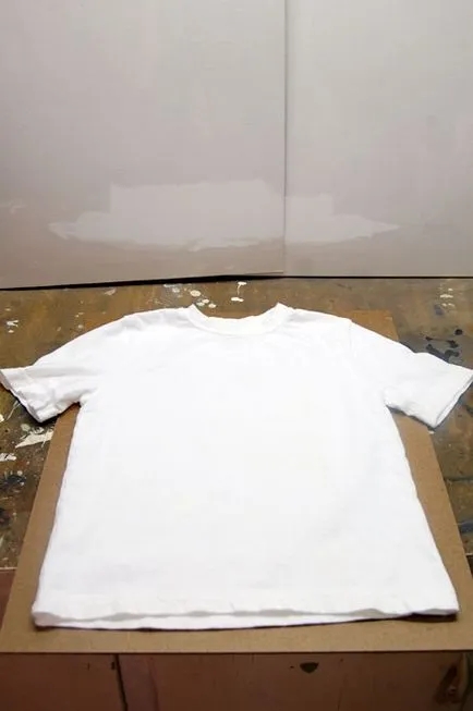 Silkscreen propriile lor mâini, sau imprimarea cu ecran de mătase la domiciliu