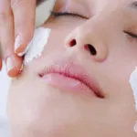 Cate trece un ochi negru ca un ecran, remedii populare (cât de multe se execută un ochi negru) Cate trece un ochi negru ca un display, remedii populare