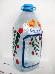 Birdhouse cu mâinile lor din sticle de plastic Masterclass