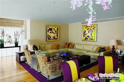 Ce culoare merge violet în interior