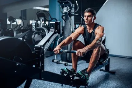 În primul rând, cardio sau de putere, și puterea cardiacă, după puterea de antrenament cardio, arde de grăsime, cardio
