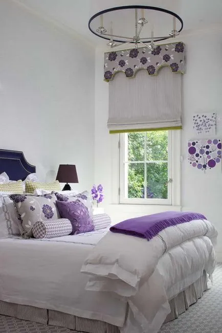 Combinația de culoare violet, în interior, favorit casa
