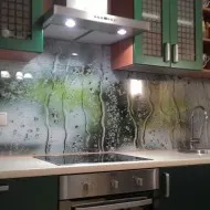 șorț de sticlă pentru bucătărie cu mâinile sale caracteristici distinctive și instalarea acestuia - kuhnyagid - kuhnyagid (mâini) șorț de sticlă pentru bucătărie cu mâinile sale caracteristici distinctive și instalarea acestuia - kuhnyagid - kuhnyagid