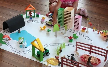 Construiește un oraș de hârtie jucărie