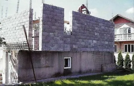 construcția de locuințe
