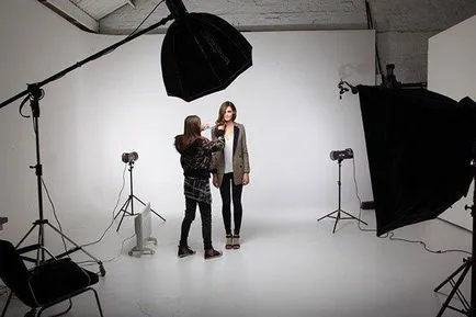 lumina Studio cu propriile sale mâini (mâini) lumina Studio cu propriile sale mâini