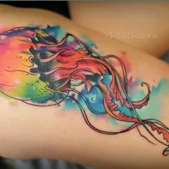 Tatuaje pe jos, tatuaj masculin și feminin la picior, fotografii