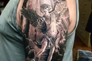 Tatuaj pe brațul ei, atât pentru bărbați și femei de valoare, schite, idei (bărbați) Tatuaj pe brațul ei atât pentru bărbați cât și femei de valoare, schite, idei