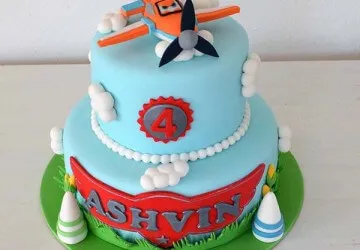 Cum de a decora un tort pentru copii în casă (condiții) Cum de a decora tort pentru copii la domiciliu