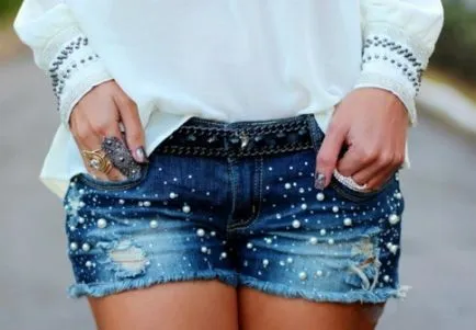 Cum de a decora pantaloni scurti din denim cu mâinile sale - o fotografie (fotografii) Cum de a decora pantaloni scurti din denim cu mâinile sale - Foto