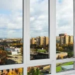 Instalare de ferestre din plastic pe balcon cu mâinile (plastic) Instalare de ferestre din plastic pe balcon cu mâinile sale