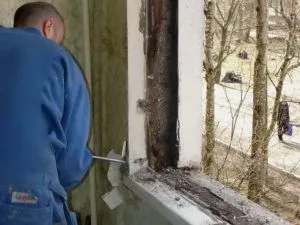 Instalare de ferestre din plastic în instalarea loggia-etapa (instalare) Instalare de ferestre din plastic în instalarea logie-pas