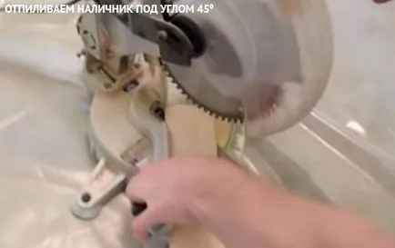 Instalarea carcase de usi de interior cu mâinile lor