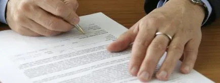 Concediere persoana responsabilă financiar din proprie inițiativă, pentru a reduce, fără a (persoana) Concediere financiar persoana responsabilă din proprie inițiativă, pentru a reduce, fără