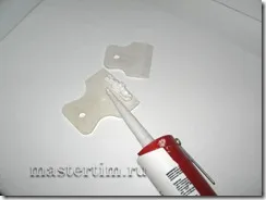 Umplerea rosturilor material de etanșare de ferestre din PVC le mastertim