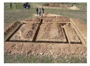 Beton Vărsarea sub tipuri de case, calculul fundației și pregătirea