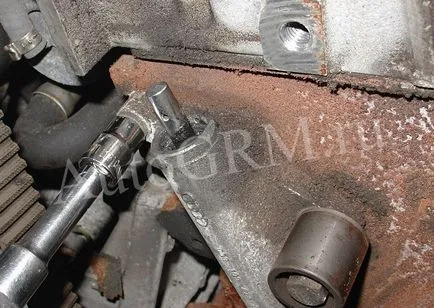 înlocuirea curelei de sincronizare audi a4 1 8t (curelei de distribuție audi a4 1) Înlocuirea curelei de distribuție 1 8t a4 audi