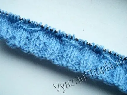 Capac pentru femei pe două ace, capace tricot