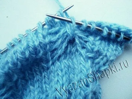 Capac pentru femei pe două ace, capace tricot