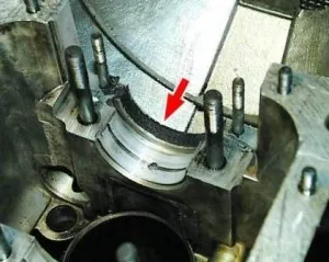 Deoarece loviturile cu piston
