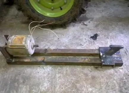 Strung pentru lemn cu mâinile lor