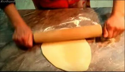 aluat de pizza cum să gătească