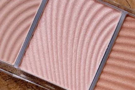 Essence fard de obraz