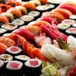 Cum de a face sushi și role Cum de a face sushi și role