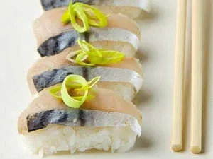 Cum de a face sushi și role Cum de a face sushi și role
