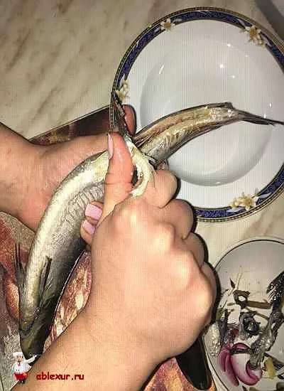 Cum se curata rapid un hering Cum se curata rapid un hering