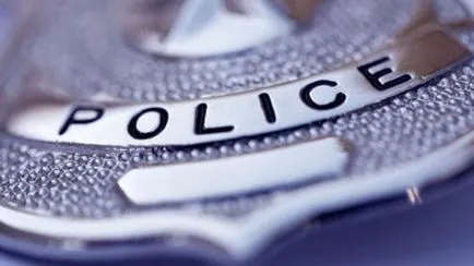 Cum să contactați poliția